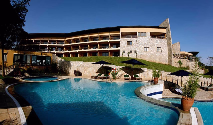 Mid-Range Accommodation in Murchison Falls National Park.