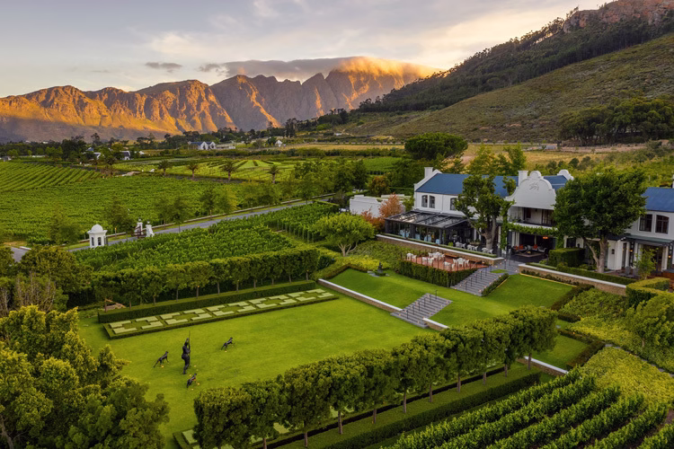 Luxury stays near Cape Town