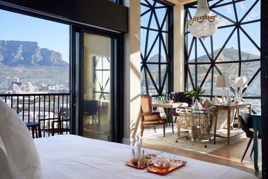 Luxury stays near Cape Town