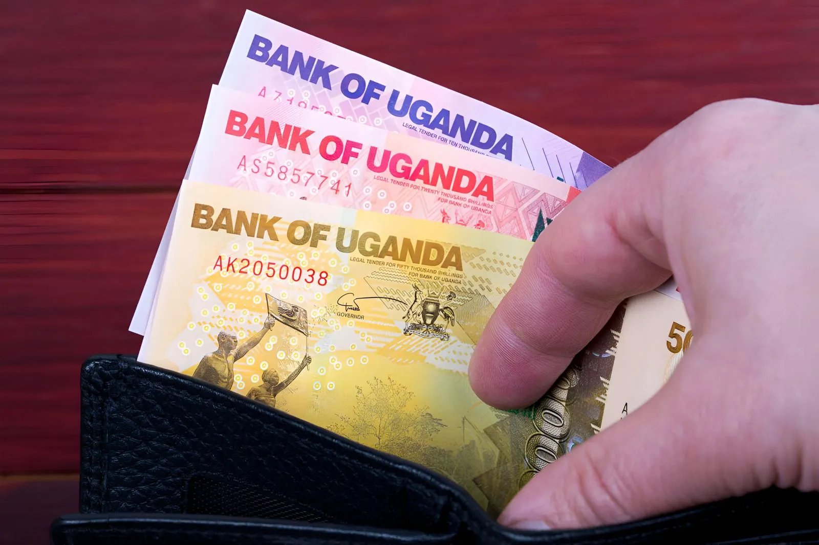 Do I Need Cash or Card in Uganda?
